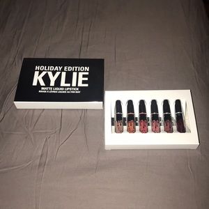 Holiday edition mini matte liquid lipstick set
